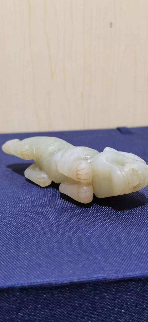 古玩玉器玉虎拍賣,當前價格800元