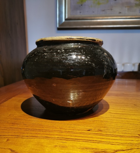 古玩陶瓷元代?磁州窯黑釉大罐拍賣，當(dāng)前價(jià)格1800元