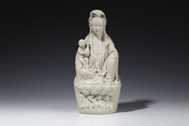 古玩陶瓷民國(guó)·白釉送子觀音塑像拍賣(mài),當(dāng)前價(jià)格2700元