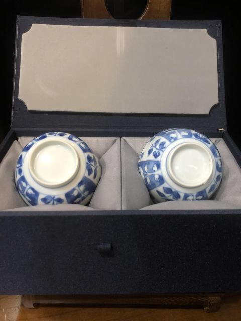古玩陶瓷(新年放漏中)清-康熙-青花留白-花卉紋主人杯一對拍賣,當前價格1584元