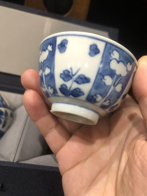 古玩陶瓷(新年放漏中)清-康熙-青花留白-花卉紋主人杯一對拍賣,當前價格1584元