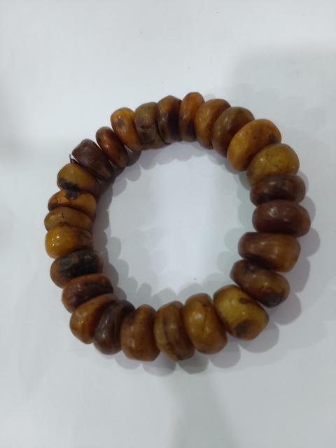 古玩雜項蜜蠟餅手串拍賣，當前價格1元