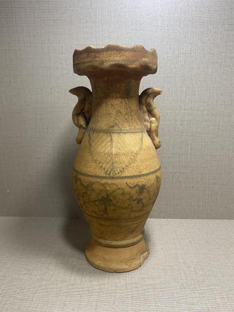 古玩陶瓷元代玉溪窯盤口瓶拍賣,當前價格9998元
