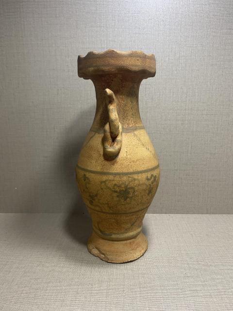 古玩陶瓷元代玉溪窯盤口瓶拍賣,當前價格9998元