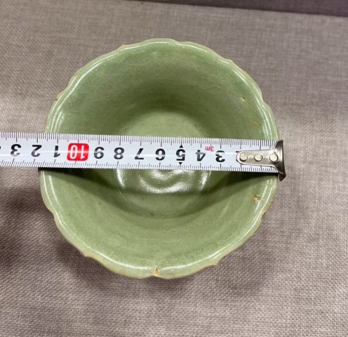 古玩陶瓷明龍泉青釉刻花口高足杯拍賣，當(dāng)前價(jià)格8800元
