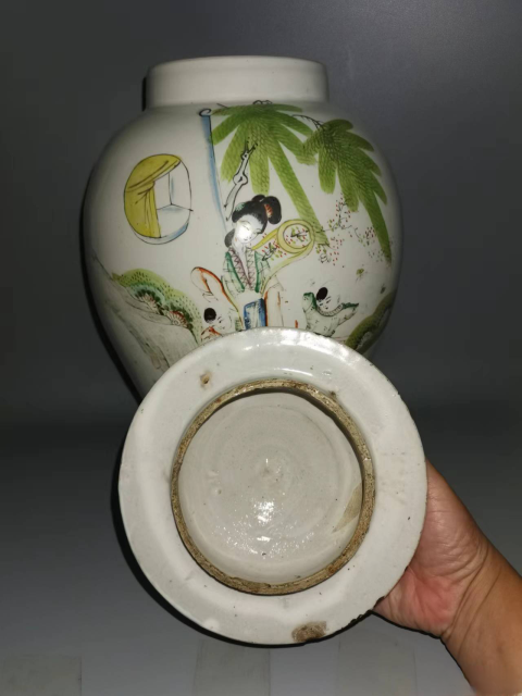古玩陶瓷粉彩教子圖人物紋將軍罐拍賣(mài),當(dāng)前價(jià)格3600元