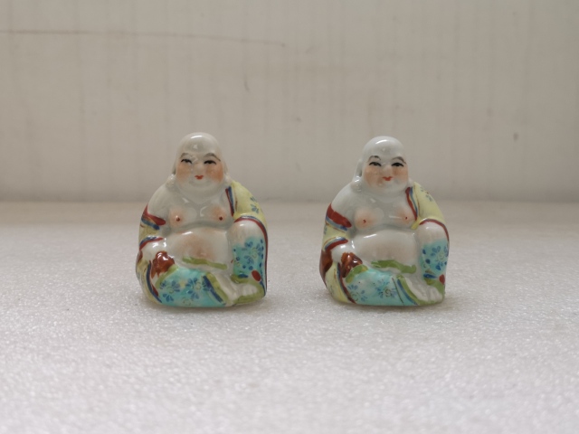 古玩陶瓷出口創(chuàng)匯期彌勒佛瓷塑拍賣,當(dāng)前價(jià)格260元