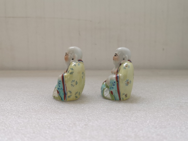 古玩陶瓷出口創(chuàng)匯期彌勒佛瓷塑拍賣,當(dāng)前價(jià)格260元