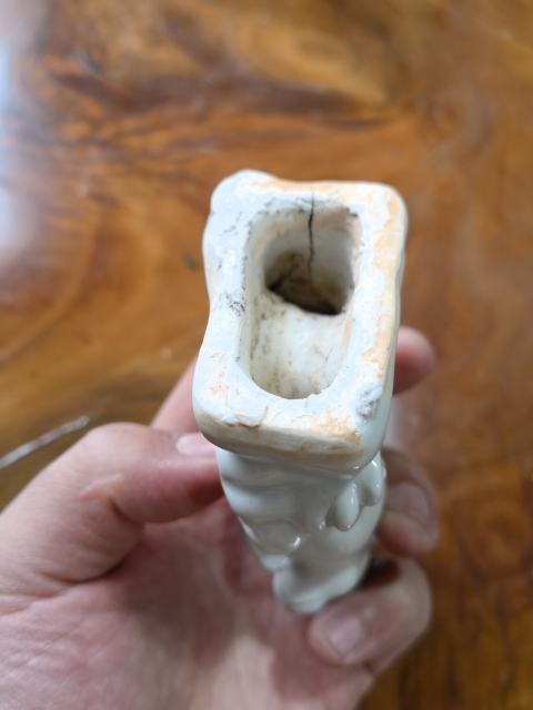 古玩陶瓷晚期白兔瓷塑拍賣,當前價格199元