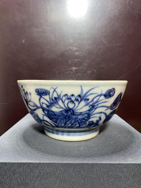 古玩陶瓷清,荷花蓮碗。拍賣,當前價格900元