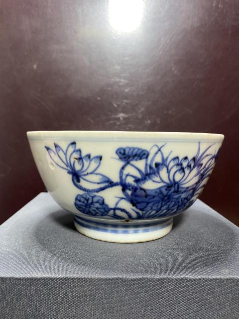 古玩陶瓷清,荷花蓮碗。拍賣,當前價格900元