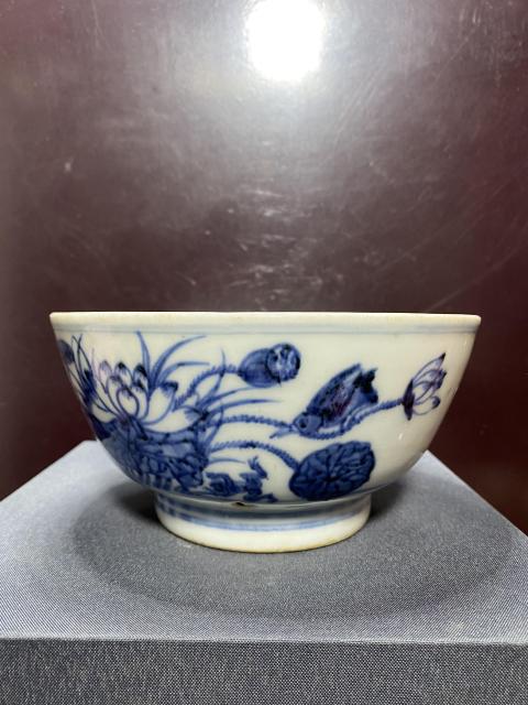 古玩陶瓷清,荷花蓮碗。拍賣,當前價格900元