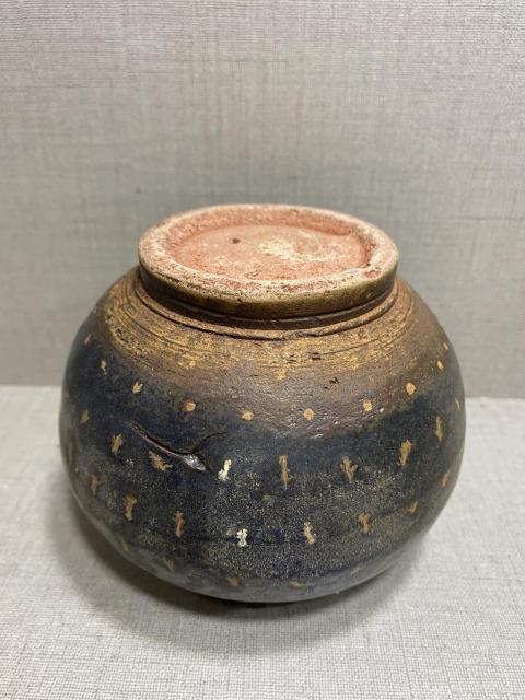 古玩陶瓷吉州窯褐釉點彩罐拍賣，當前價格7000元
