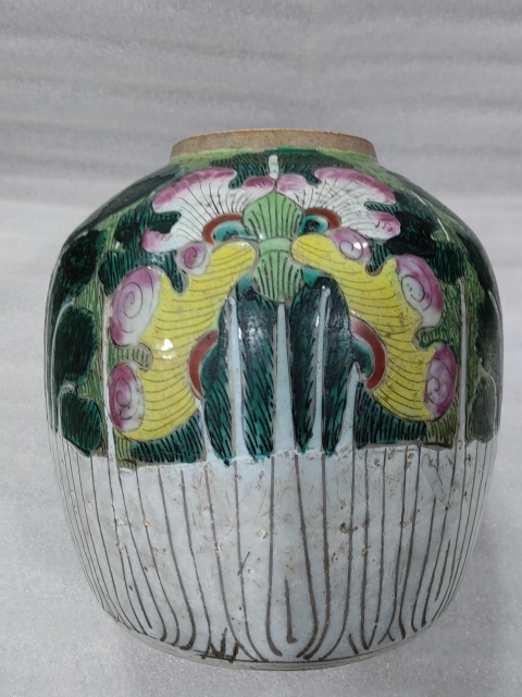 古玩陶瓷粉彩白菜紋罐拍賣,當前價格1888元