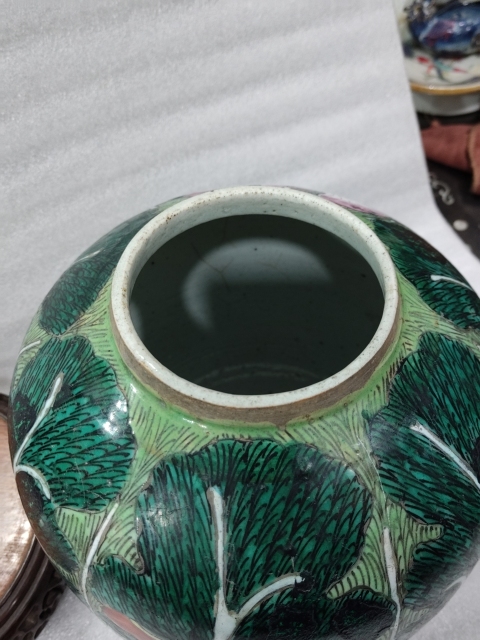 古玩陶瓷粉彩白菜紋罐拍賣,當前價格1888元
