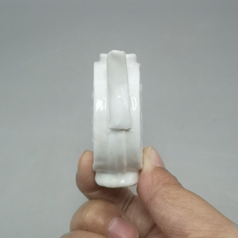 古玩陶瓷清晚菊花紋執壺型水滴 文房用品 硯滴拍賣，當前價格258元