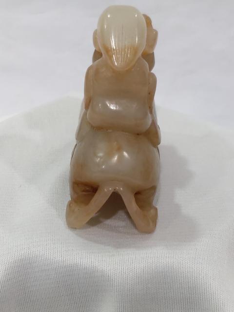 古玩雜項(xiàng)玉雕瑞獸擺件拍賣,當(dāng)前價格1158元