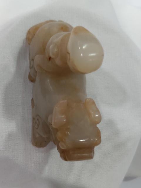 古玩雜項(xiàng)玉雕瑞獸擺件拍賣,當(dāng)前價格1158元
