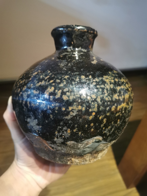 古玩陶瓷明末清初?黑釉鐵銹花瓶拍賣，當前價格888元