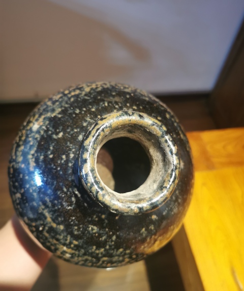 古玩陶瓷明末清初?黑釉鐵銹花瓶拍賣，當前價格888元