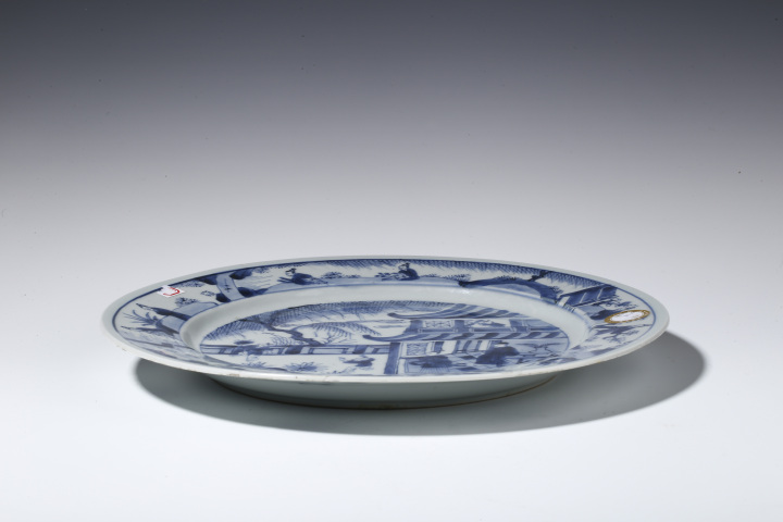 古玩陶瓷清康熙·青花人物相夫教子紋折腰盤拍賣，當前價格13888元