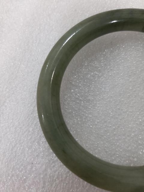 古玩玉器翡翠手鐲拍賣,當(dāng)前價格1280元
