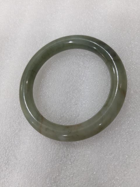 古玩玉器翡翠手鐲拍賣,當(dāng)前價格1280元