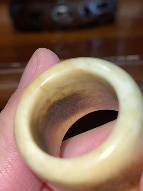 古玩雜項(xiàng)虬角扳指拍賣,當(dāng)前價(jià)格20000元
