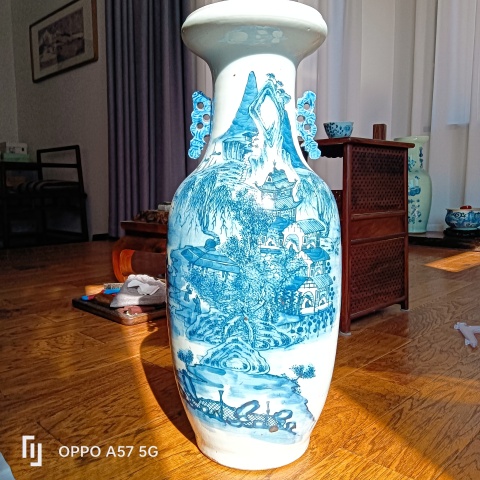 清中期山水大瓶拍賣，當前價格15000元