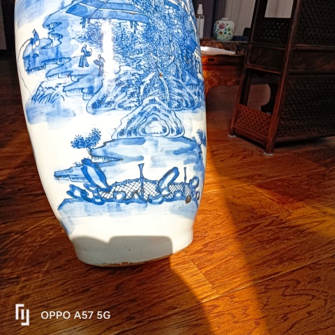 古玩陶瓷清中期山水大瓶拍賣,當前價格15500元