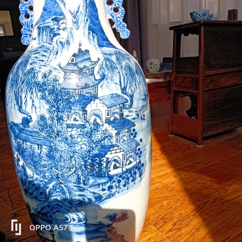 古玩陶瓷清中期山水大瓶拍賣,當前價格15500元
