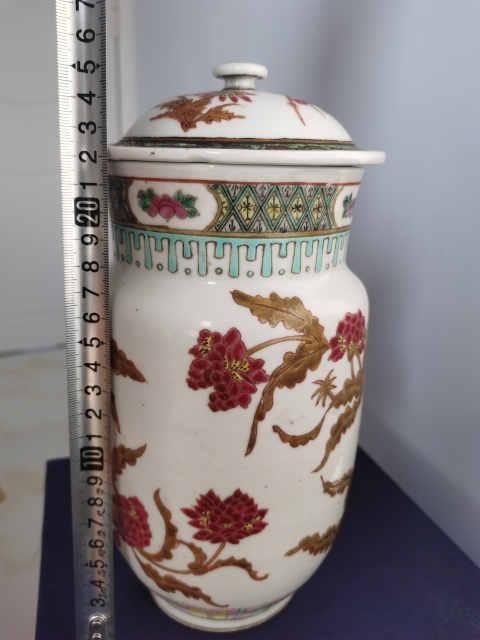 古玩陶瓷粉彩花卉紋壯罐拍賣,當前價格4500元