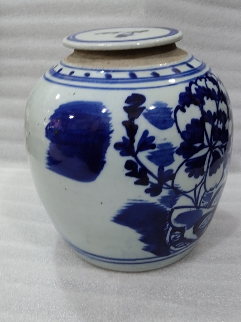 古玩陶瓷青花花卉紋蓋罐拍賣，當前價格1580元