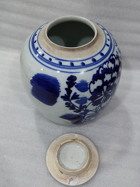 古玩陶瓷青花花卉紋蓋罐拍賣，當前價格1580元