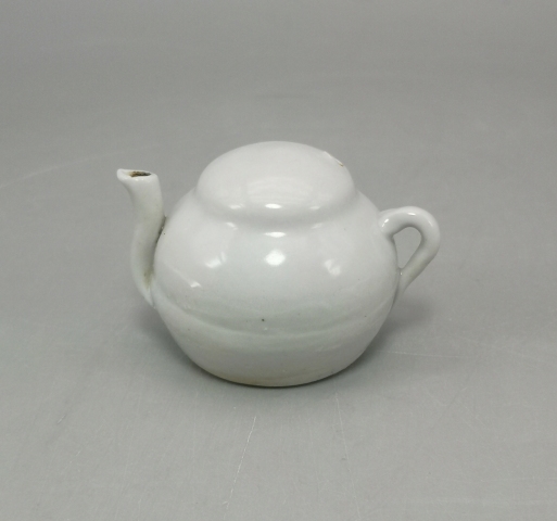 古玩陶瓷白釉水注拍賣,當前價格450元