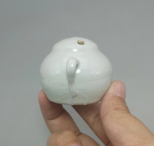 古玩陶瓷白釉水注拍賣,當前價格450元