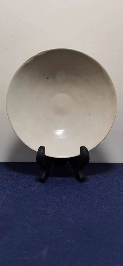 古玩陶瓷晚唐玉璧底白釉碗拍賣,當前價格6000元