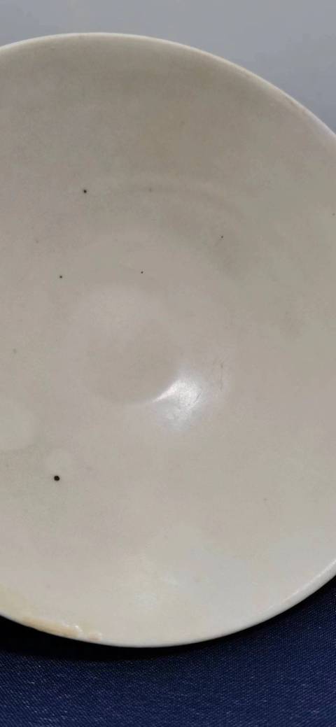 古玩陶瓷晚唐玉璧底白釉碗拍賣,當前價格6000元