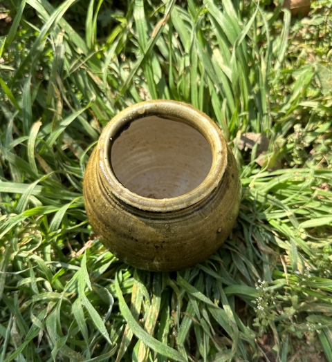 古玩陶瓷元代·茶葉末釉唇口罐拍賣,當(dāng)前價(jià)格3300元