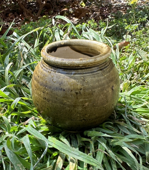 古玩陶瓷元代·茶葉末釉唇口罐拍賣,當(dāng)前價(jià)格3300元