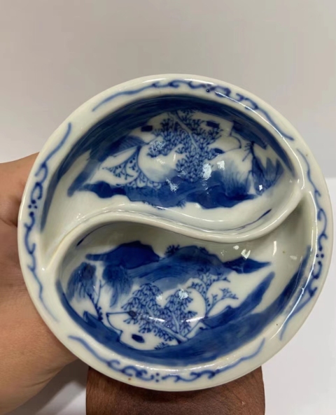 古玩陶瓷晚清青花高足格盤(細路）拍賣，當前價格1500元