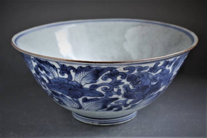古玩陶瓷康熙獅子穿花青花碗拍賣,當(dāng)前價(jià)格5500元