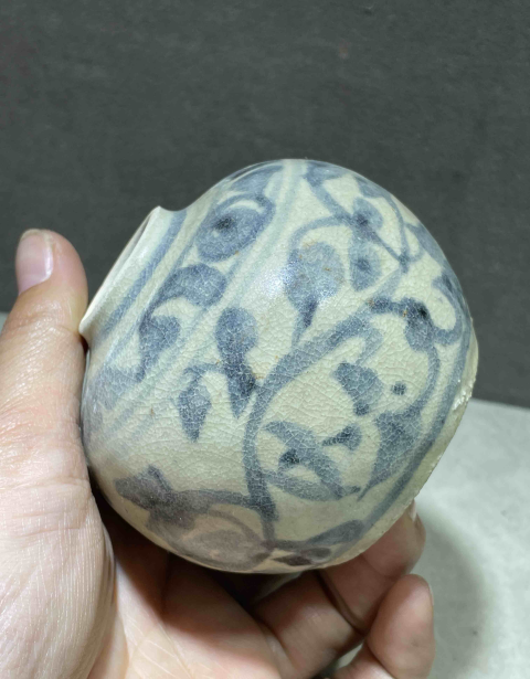 古玩陶瓷明早期青花纏枝花卉水盂拍賣，當前價格1280元