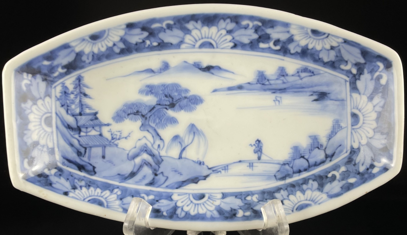 古玩陶瓷山水紋青花盤拍賣,當(dāng)前價(jià)格336元