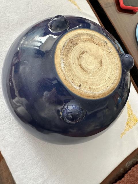 古玩陶瓷清中景德鎮窯口霽藍釉三乳足缽式香爐拍賣，當前價格3650元