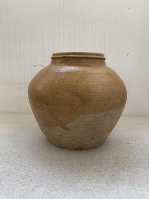 古玩陶瓷清代地方窯黃釉罐拍賣,當前價格580元