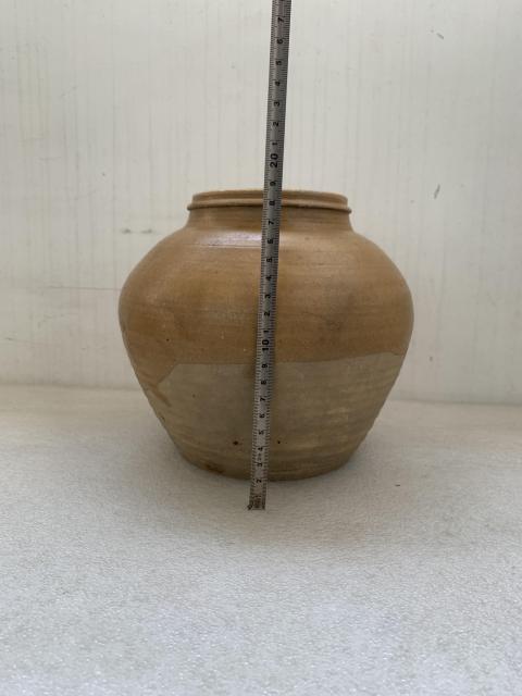 古玩陶瓷清代地方窯黃釉罐拍賣,當前價格580元
