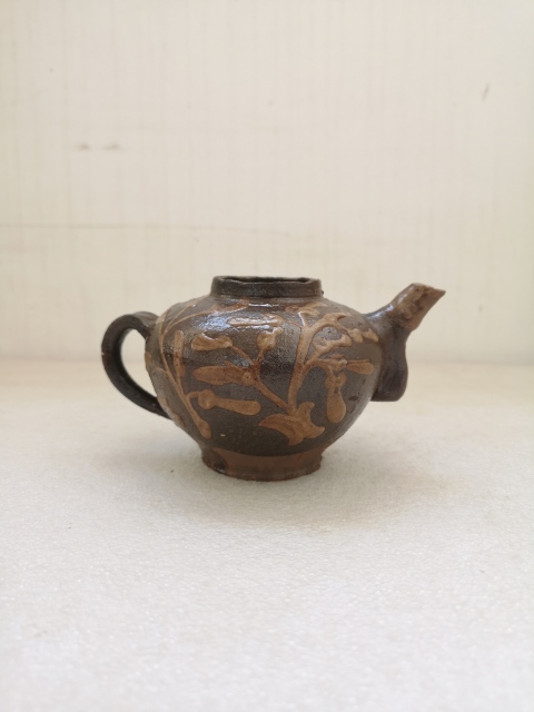 古玩陶瓷清代早期執壺拍賣,當前價格680元