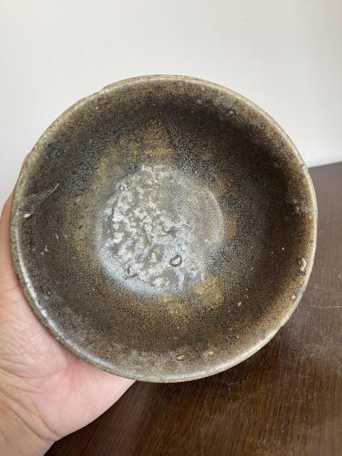 古玩陶瓷唐代黃釉碗拍賣，當(dāng)前價(jià)格900元
