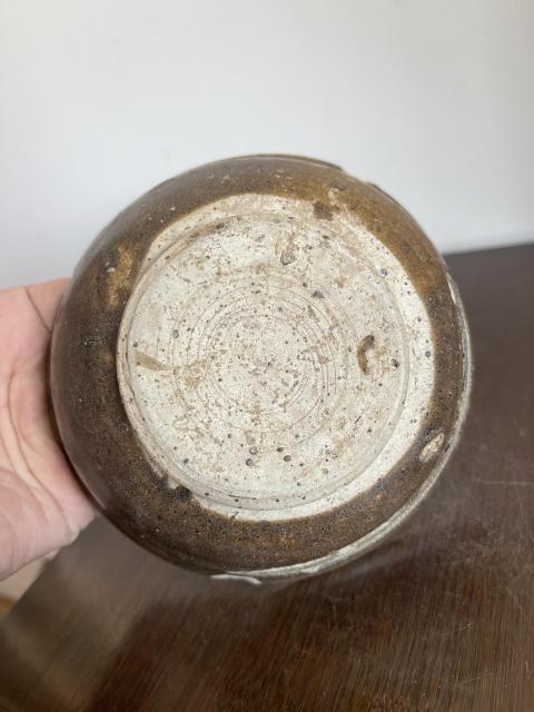 古玩陶瓷唐代黃釉碗拍賣，當(dāng)前價(jià)格900元